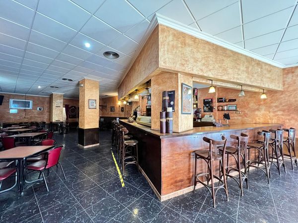 Local En Alquiler