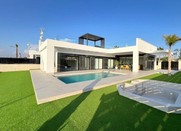 Casa/Chalet independiente En Venta