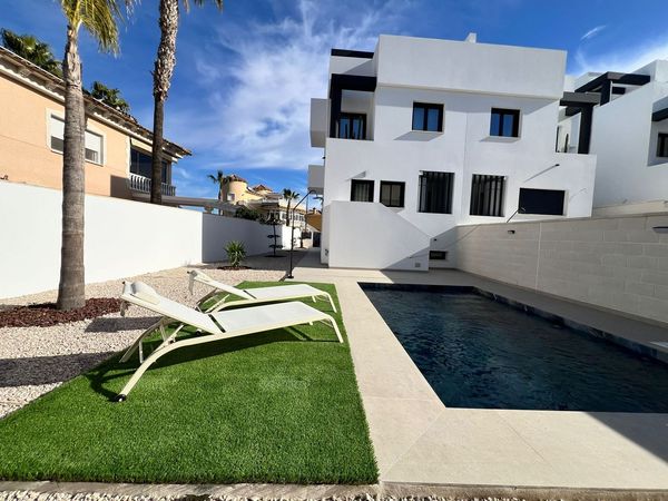 Casa/Chalet pareado En Venta