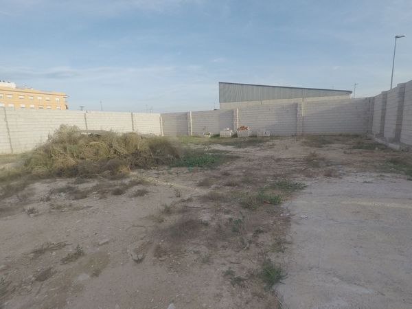 Terreno / Urbano (solar) En Venta